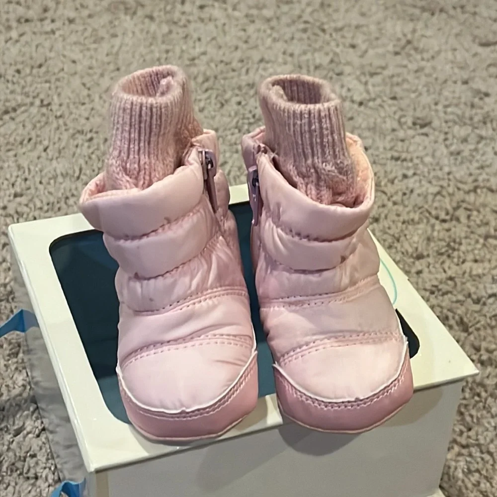 Polo Ralph Lauren Parka pink Puffer Baby Infant Booties Crib Shoes Girls size 1